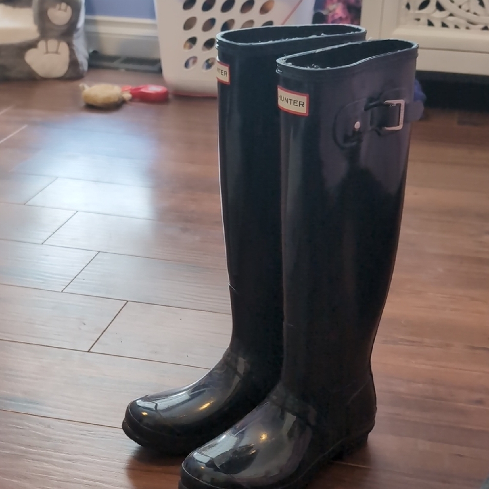 Hunter Glossy Blue Knee-High Boots